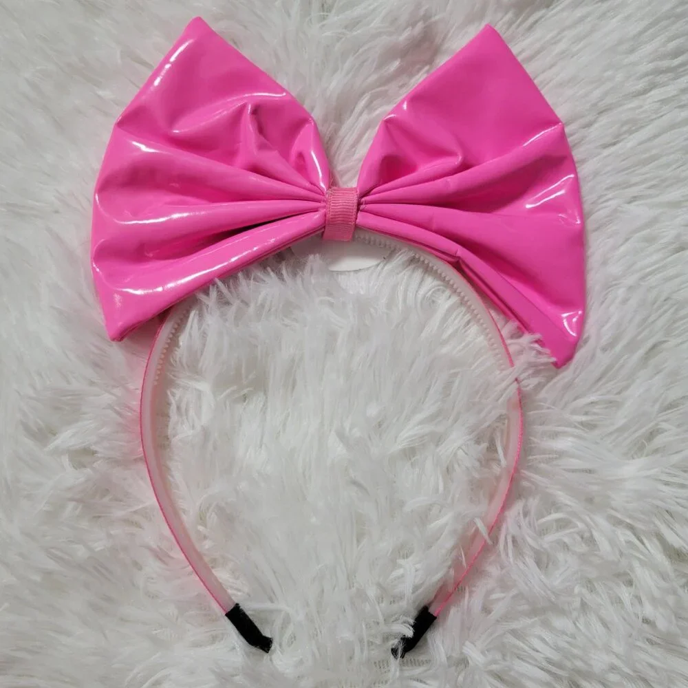 Hello Kitty Oversized Bow Headband